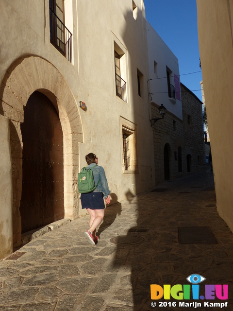 FZ027374 Jenni in Ibiza town